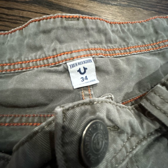 True religion Men’s green joggers. - Picture 6 of 7